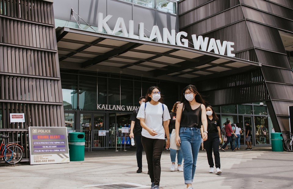 Get A Headstart On Gift Shopping At Kallang Wave Mall